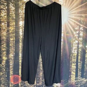 Cider Black Wide-Leg Women's Pants